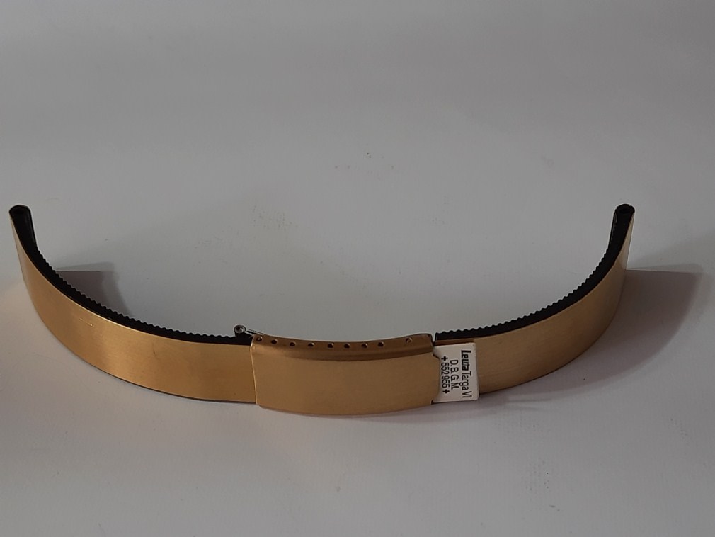 Rare NOS 1970-80's 18mm Lewa D.B.G.M High Quality German Made Gold Tone Steel / Rubber Bracelet