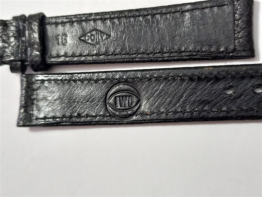 VINTAGE 1970'S NOS 16 MM IWC BLACK LEATHER BAND STRAP