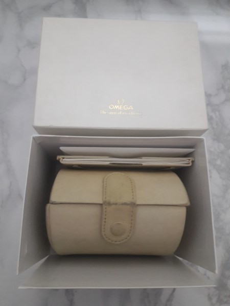 OMEGA SAPHETTE WATCH BOX WITH INSTRUCTIONS & CARDS HOLDER