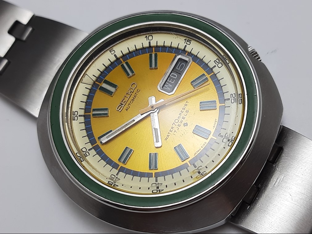 MaxiMaze Watches : RARE 1970'S SEIKO UFO SAUCER 6106-6439 70M ORIGINAL  CONDITION