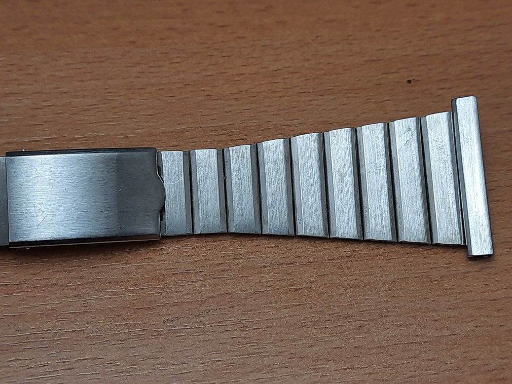RARE 30MM ROWI 1970'S VINTAGE STAINLESS STEEL BRACELET (MADE IN GERMANY)