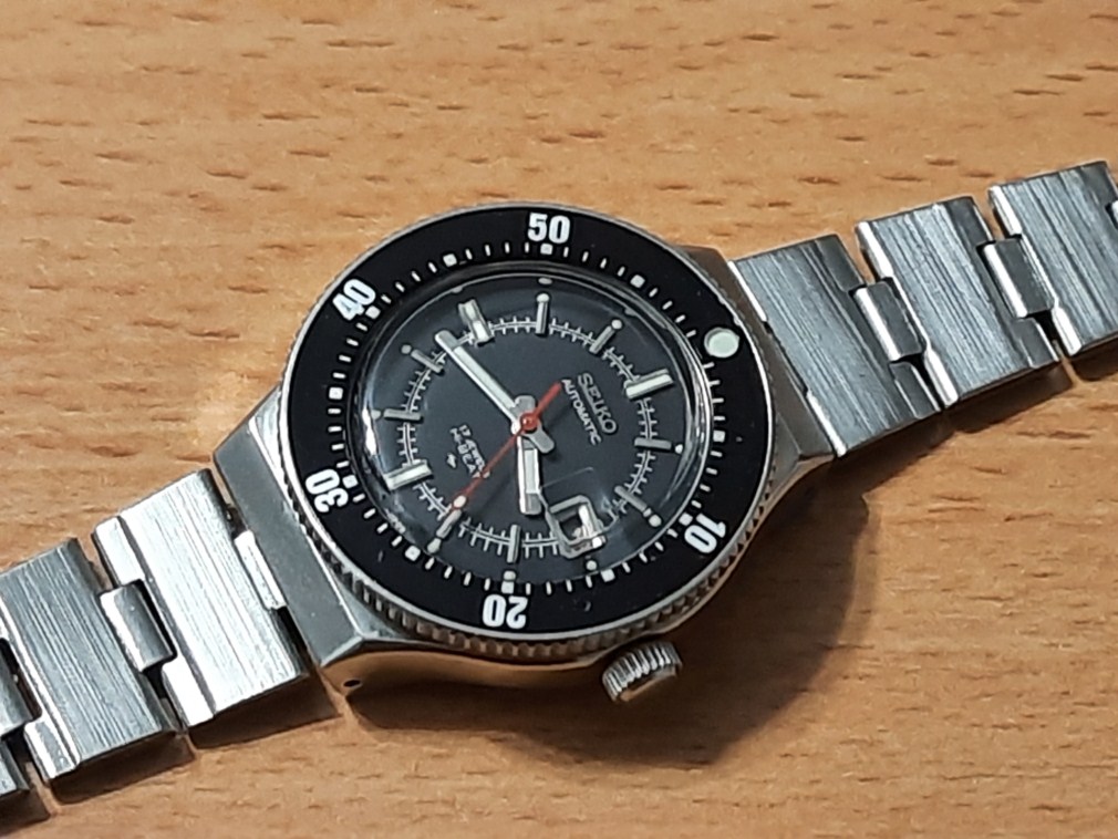 MaxiMaze Watches : RARE 70'S SS LADIES SEIKO 2205-0649 DIVER'S AUTOMATIC  HI-BEAT MVT