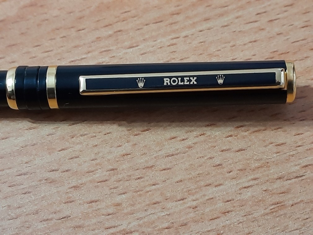 VINTAGE ROLEX BLACK LACQUER BALL POINT PEN - PRE OWNED
