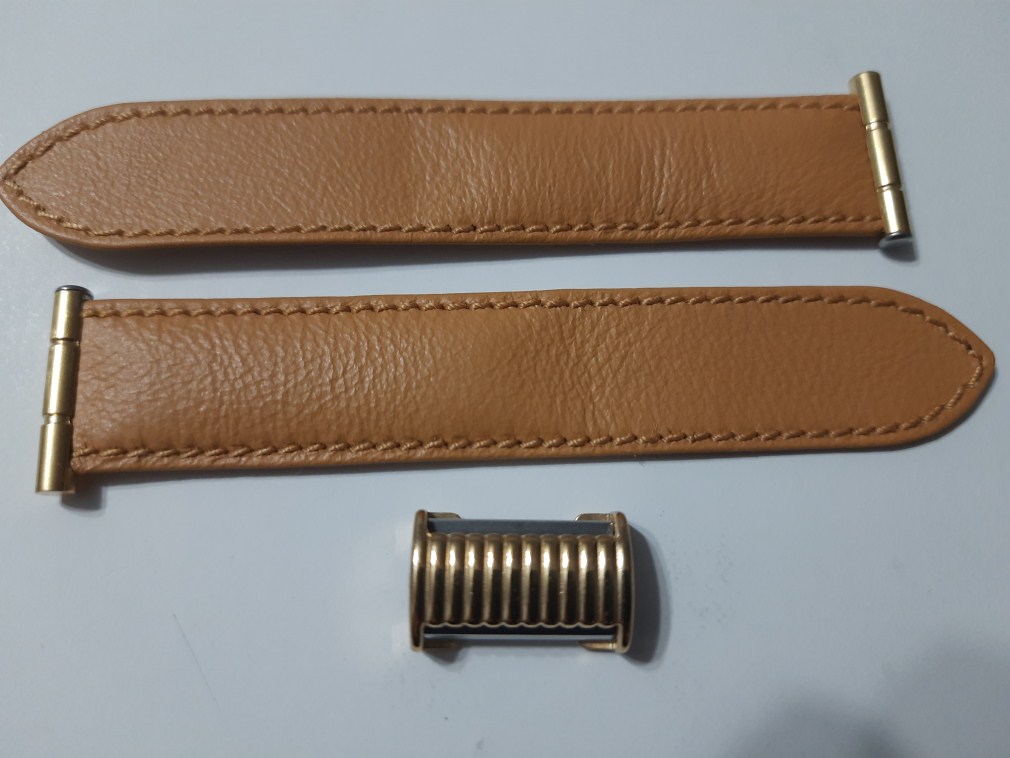 17MM BOUCHERON SOLIS REFLET GOLD PLATED / CAMEL LEATHER STRAP 